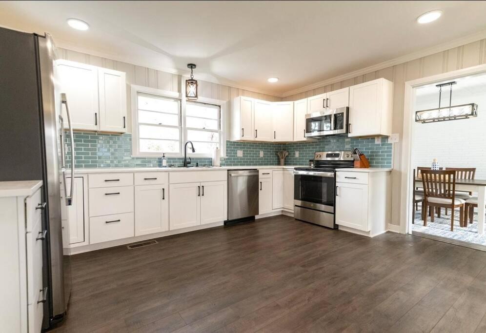 Вилла Edenton 3 Br/ 2 Bath King, Fire Pit Экстерьер фото